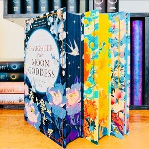 Fairyloot Exclusive Signed Editions DAUGHTER OF THE MOON GODDESS + HOTSW + TOTCK